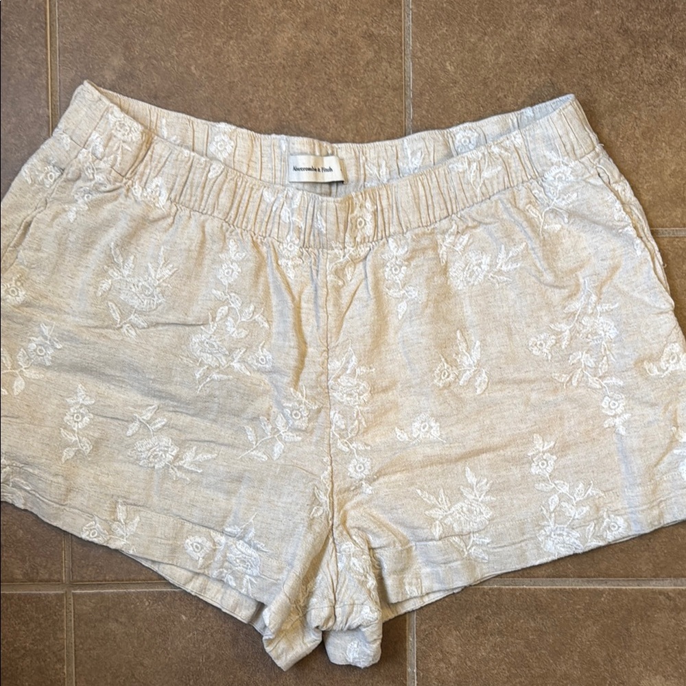 Abercrombie Linen-Blend Embroidered Pull-On Short